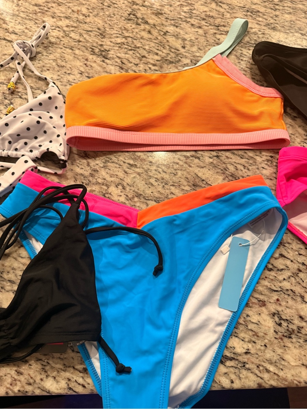 19pc NEW Bikini Bundle - Picture 11 of 12